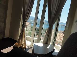 Апартаменты The Old Town Viewpoint Apartments Будва Апартаменты с 1 спальней и видом на море-1